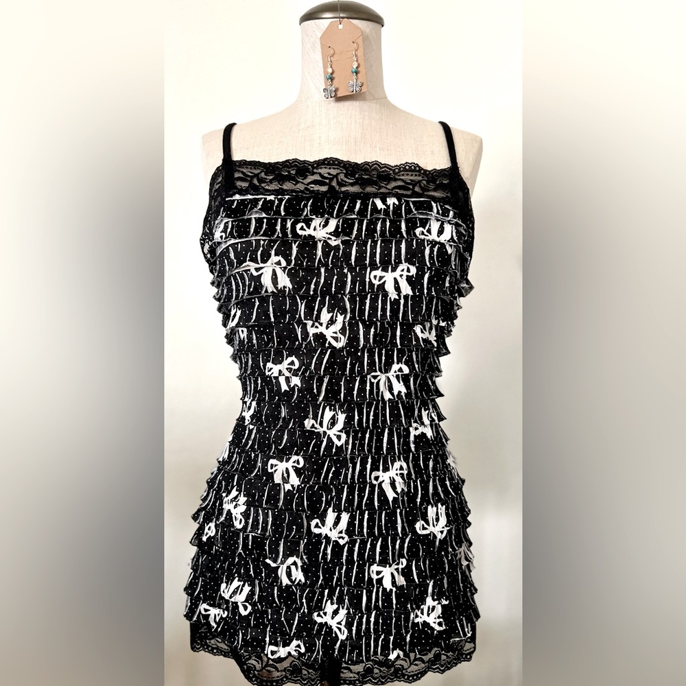Gently used, XL cami, Maurices, cute ruffles with bow details